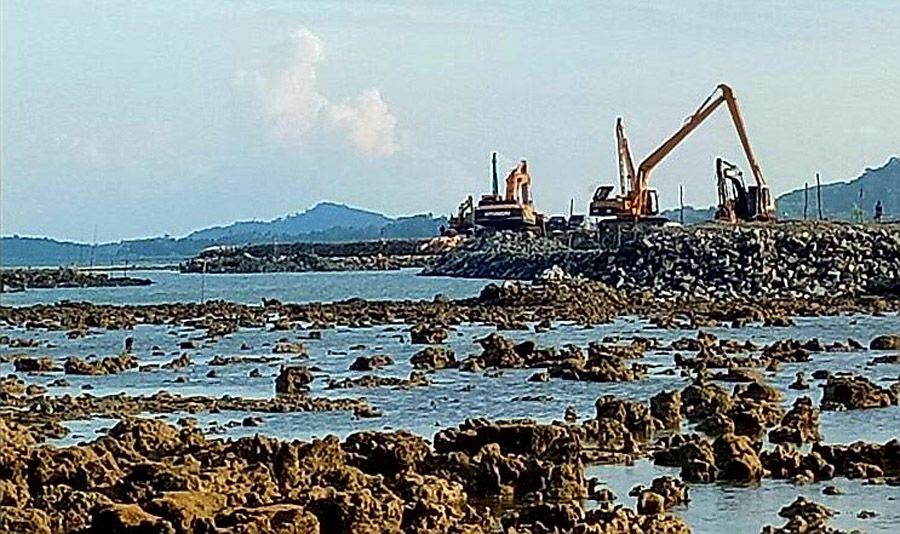 Penimbunan Hutan Bakau Oleh PT. BAI, Kepala Desa Gunung Kijang Akal Akali Masyarakat
