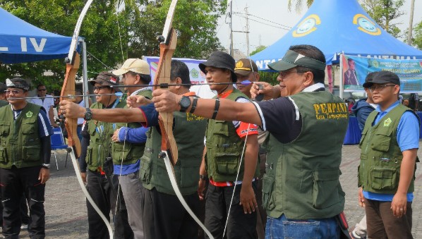 Danlantamal IV. Buka Kompetisi Panahan