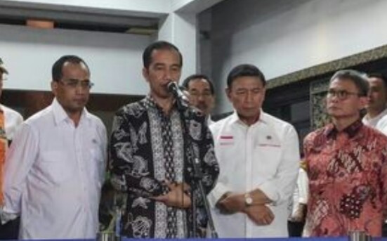 Presiden Jokowi Tinjau Langsung Korban Pesawat Lion Air