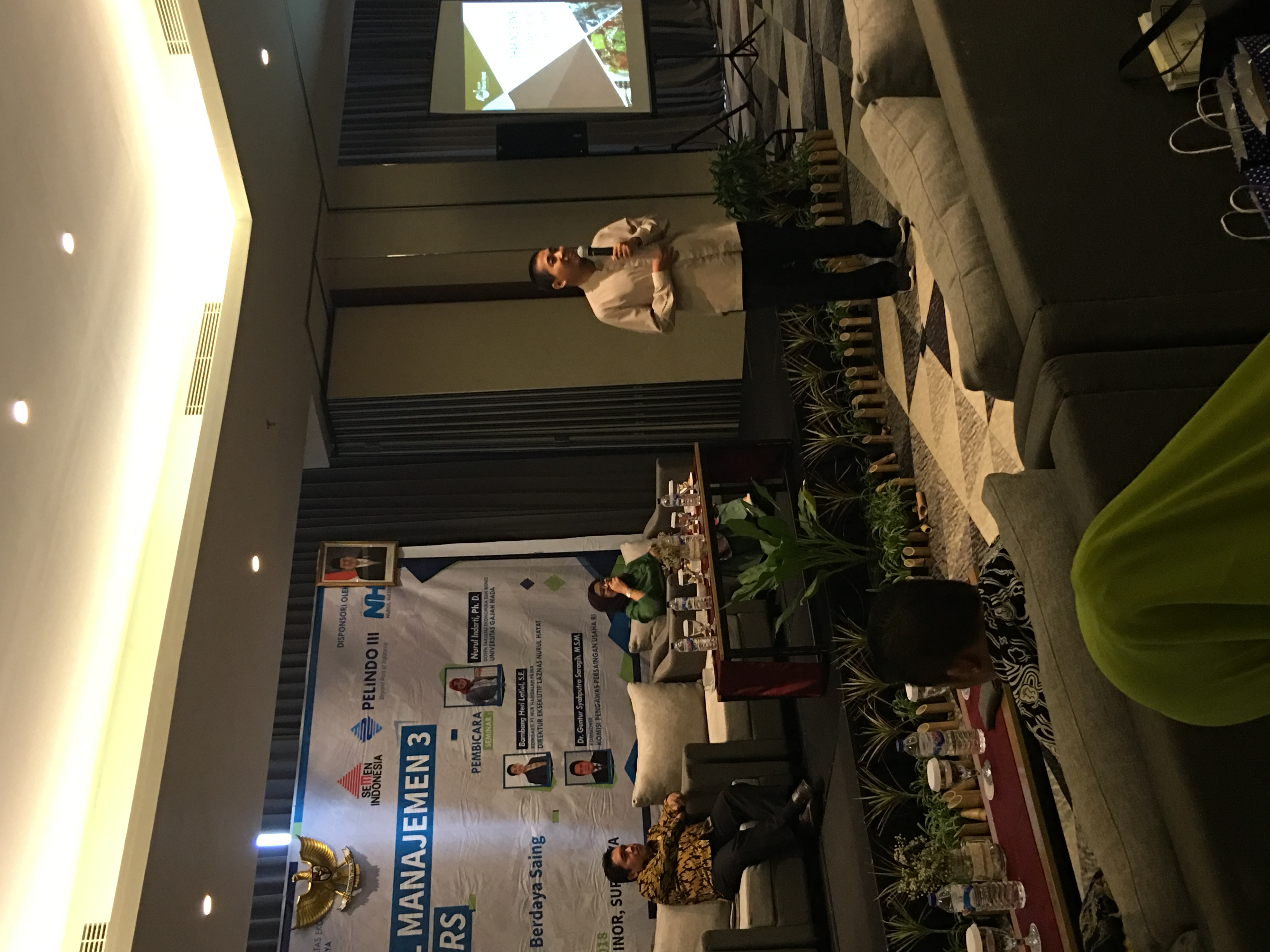 Peringati Ulang Tahun Yang Ke-11, Jurusan Manajemen Unesa Gelar SENIMA 3