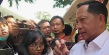 Tito Minta, Budaya Amplop Hilang dari Pelayanan Publik di Pemerintah