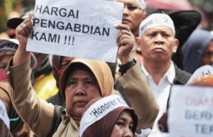 Ditolak Sejumlah Pemda, Wacana Penghapusan Honorer Terancam Gagal