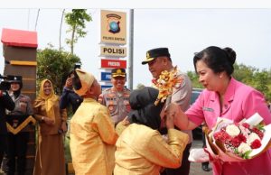Kapolda Kepri Dan Ketua Bhayangkari Daerah Kepri Kunker Ke Polres Bintan